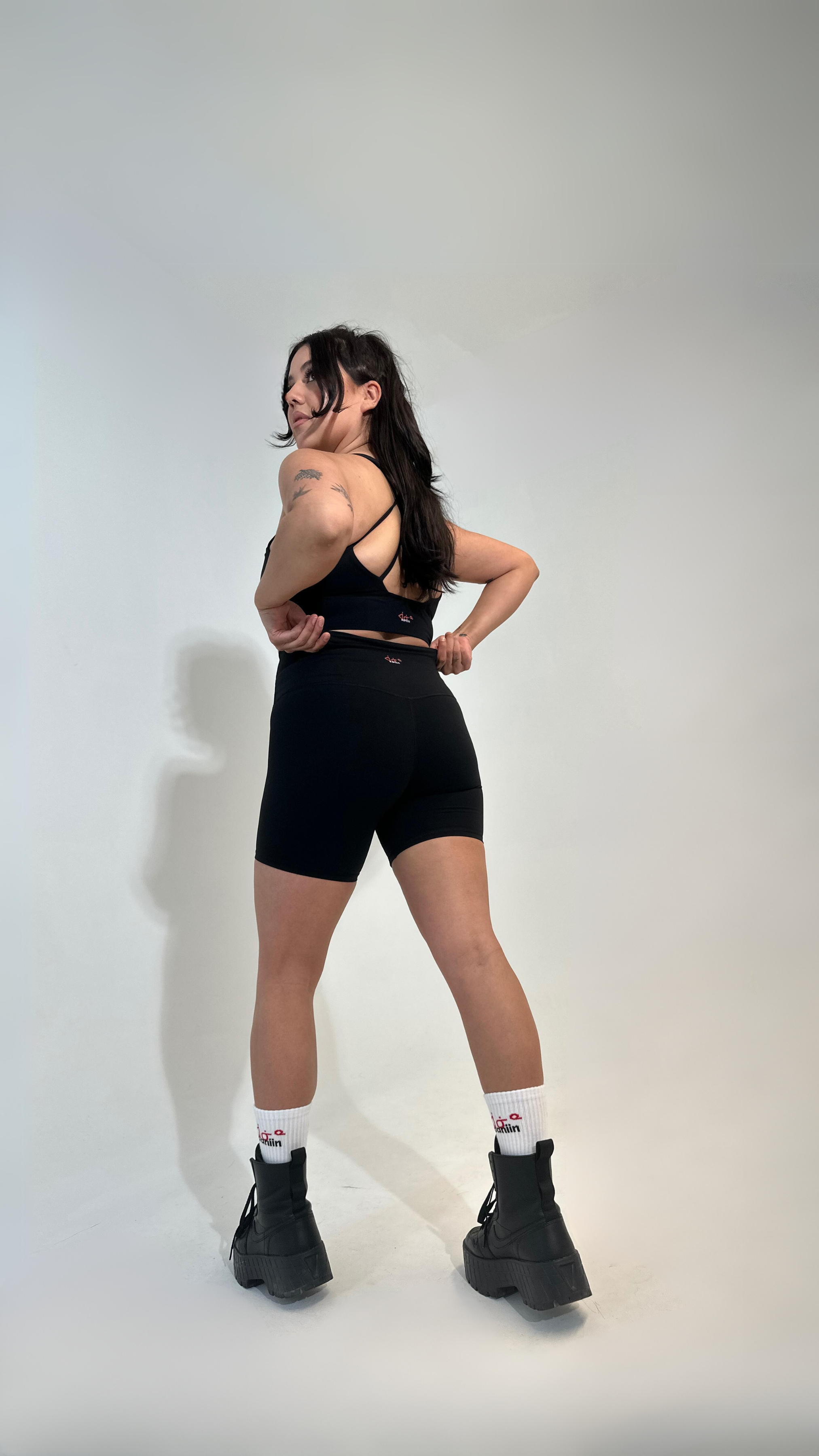 ᐋᓃᓐ aaniin biker shorts