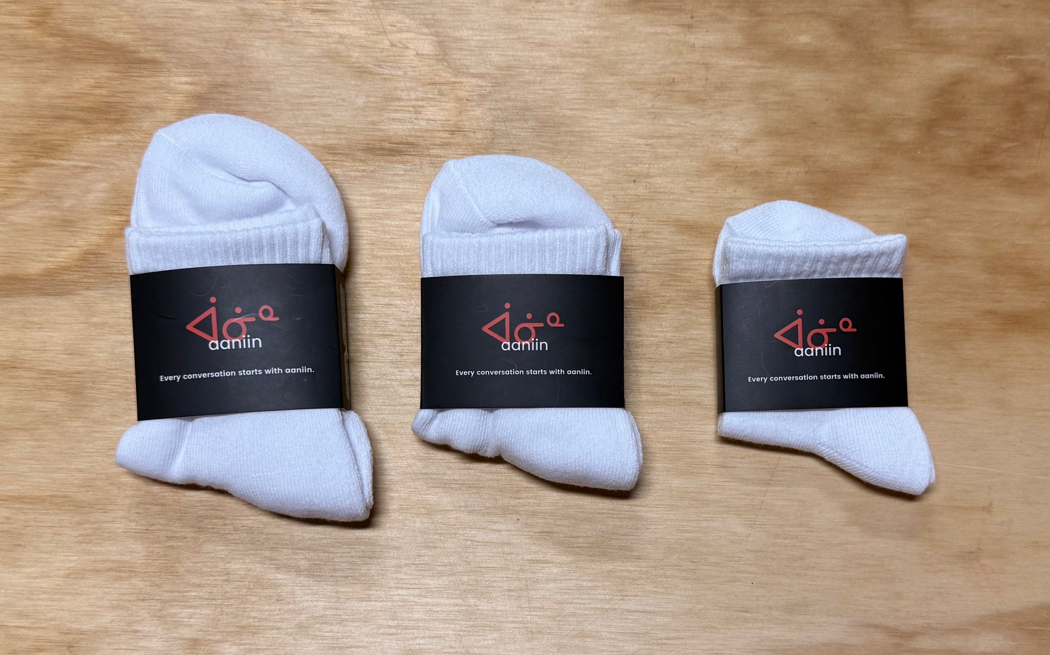 Youth aaniin socks