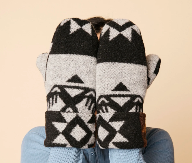 MT - Thunderbird Mittens