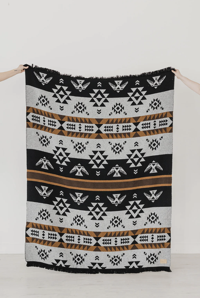MT - Thunderbird Blanket