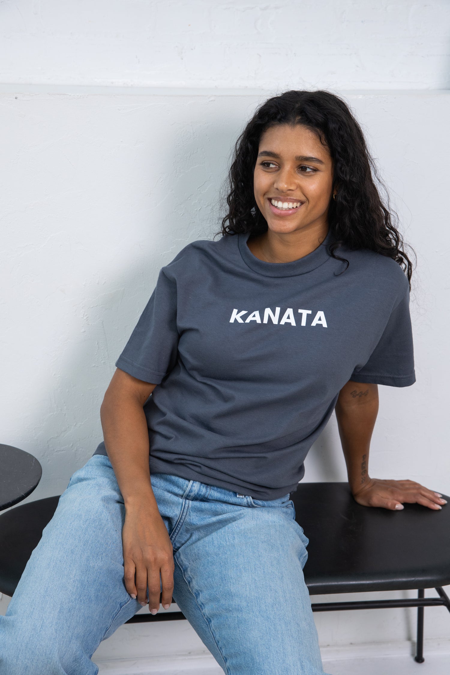 Kanata - more than land: t-shirt